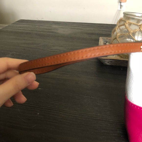 Michael Kors Wristlet - Picture 4 of 7